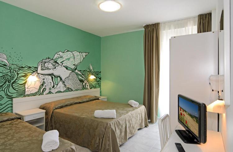Hotel Regina 리도디캄파이오레 객실 사진