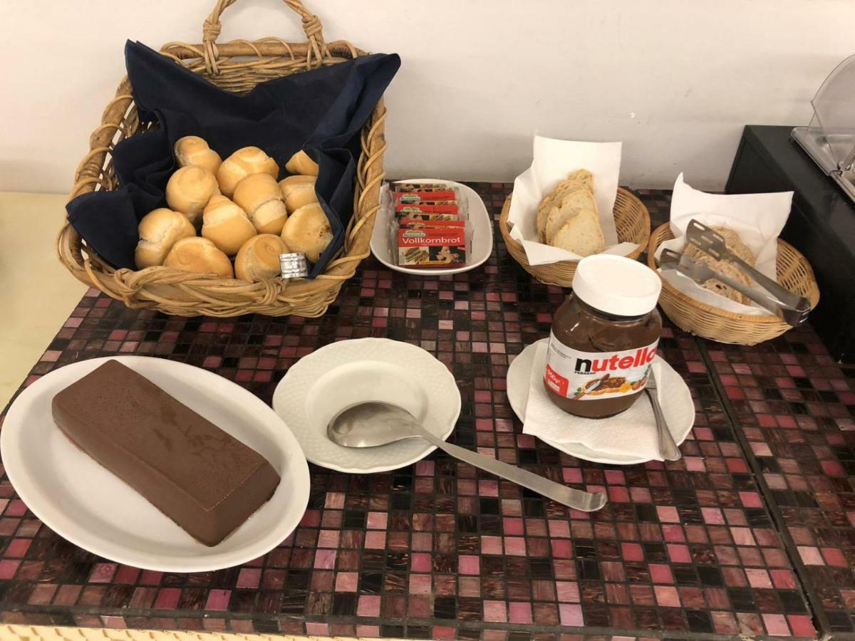 Hotel Regina 리도디캄파이오레 외부 사진